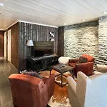 5 Bedroom Awesome In Holiday home