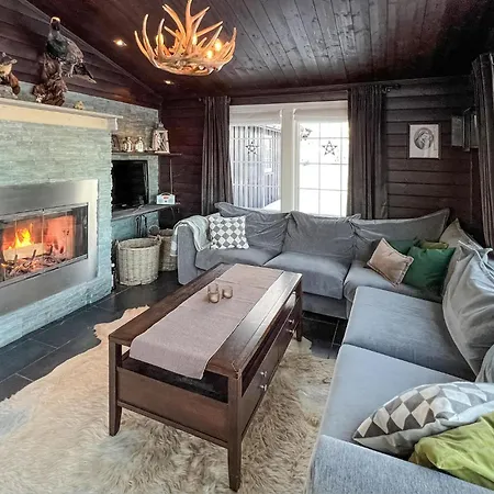 5 Bedroom Gorgeous In