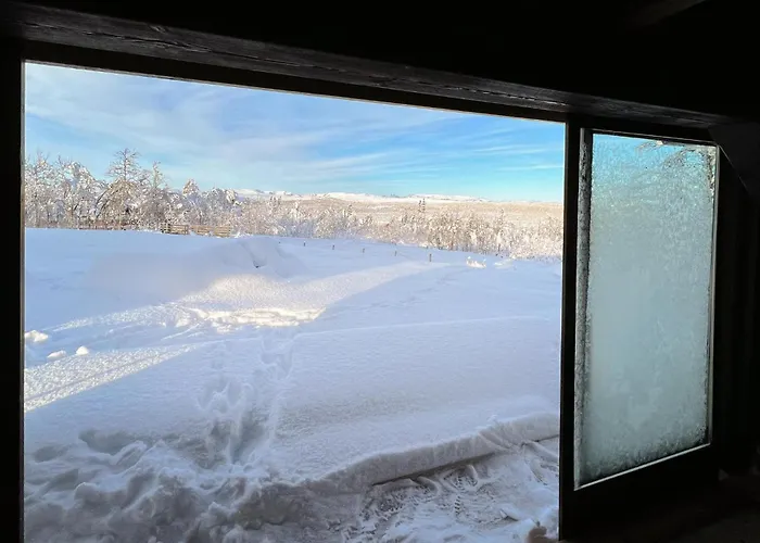 5 Bedroom Awesome In Ron