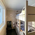 5 Bedroom Awesome In Ron